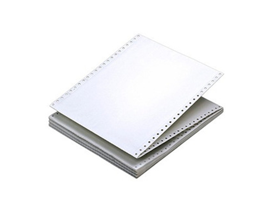 PAPEL EN FORMA CONTINUA TAMAÑO 9 1/2 X 5 1/2,  1 PARTE (CAJA GRANDE 2700 JUEGOS)
