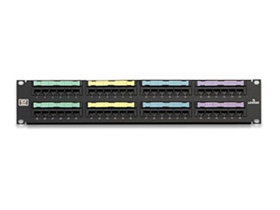 PATCH PANEL DE 48 PUERTOS, CAT5E, LEVITON. INCLUYE BARRA DE MANEJO DE CABLES