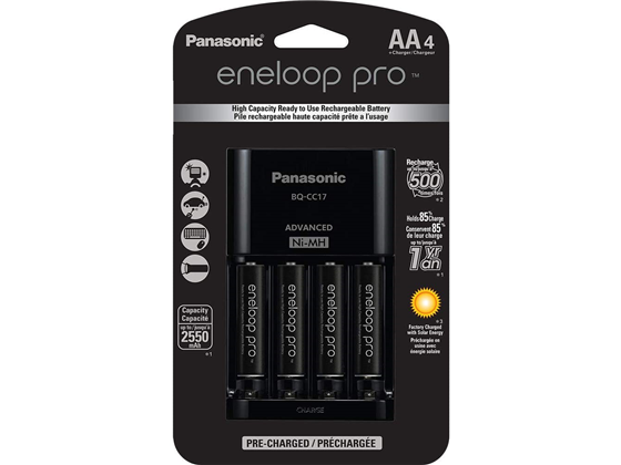 CARGADOR PANASONIC RECARGABLE PARA 4 BATERIAS AA, NIMH, 240 VOLTS