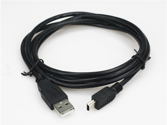 CABLE XTECH  XTC-317,USB MINI, 5 PIN, 6FT, NEGRO.(XTC-317)