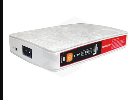 MINI UPS COMPACTO, IDEAL PARA CÁMARAS, ROUTERS Y EQUIPOS DE SEGURIDAD. SALIDAS DE 5V/9V/12V SELECCIONABLES. BATERÍA DE 8,000 MAH CON ENTRADA 100-240V AC. PROTECCIÓN CONTRA SOBRECARGA, CORTOCIRCUITO Y SOBRECALENTAMIENTO. INDICADORES LED DE ESTADO. DISEÑO EN ABS RESISTENTE A IMPACTOS. DIMENSIONES 160 X 100 X 30 MM, PESO 450 G. CERTIFICACIONES CE, FCC Y ROHS.