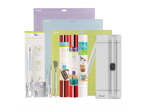 [96874] KIT DE MATERIALES ESENCIALES, INCLUYE : (1) MUESTREADOR DE VINILO PARA PLANCHAR, (1) MUESTREADOR DE VINILO EXTRAIBLE DE ALTA CALIDAD, CINTA DE TRANSFERENCIA, CUCHILLO DE CONTROL VERDADERO (AZUL), PAQUETE (KIT DE 3) ALFOMBRILLAS DE CORTE 12" X 12", JUEGO DE HERRAMIENTAS BASICAS Y RECORTADORA CRICUT PORTATIL (2008743)